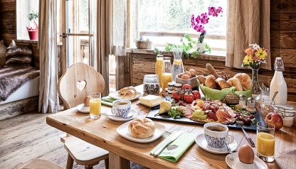 charivari TOP HOTELS: Chaletdorf Prechtlgut in Wagrain – Bild 4