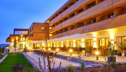 charivari TOP Hotels: 4-Sterne Sonnenhotel Weingut Römmert