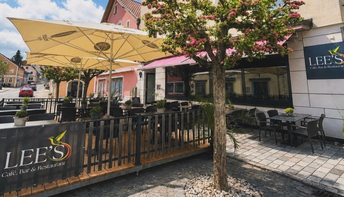 Lee´s Cafe, Bar & Restaurant in Furth im Wald – Bild 2